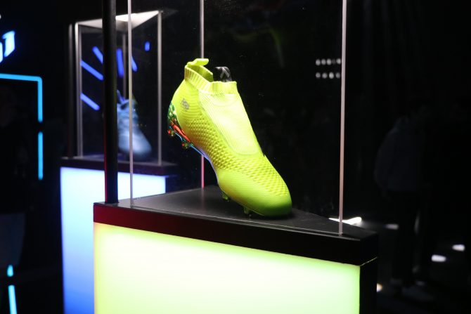 Chaussure de football adidas ACE16